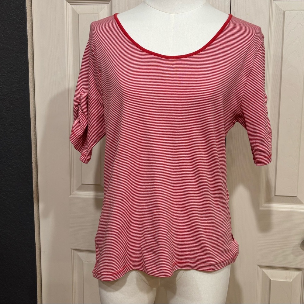 🍒 LEVIS || EUC 100% Cotton, Narrow-Striped Short/half Sleeve tee cap sleeve